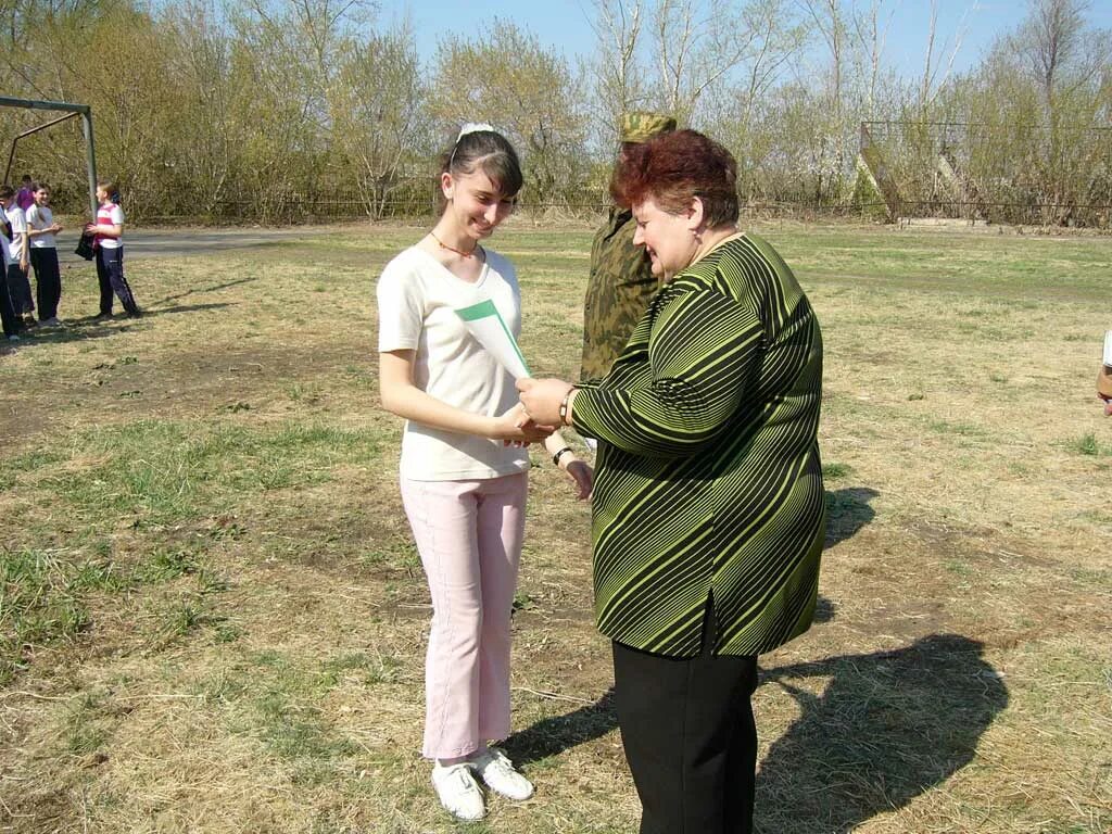 Побочино одесский район. Село Побочино Омской области. Одесский район село Побочино. Село Побочино Омская область 1 сентября 2012 год. Побочино Пенза бабка.