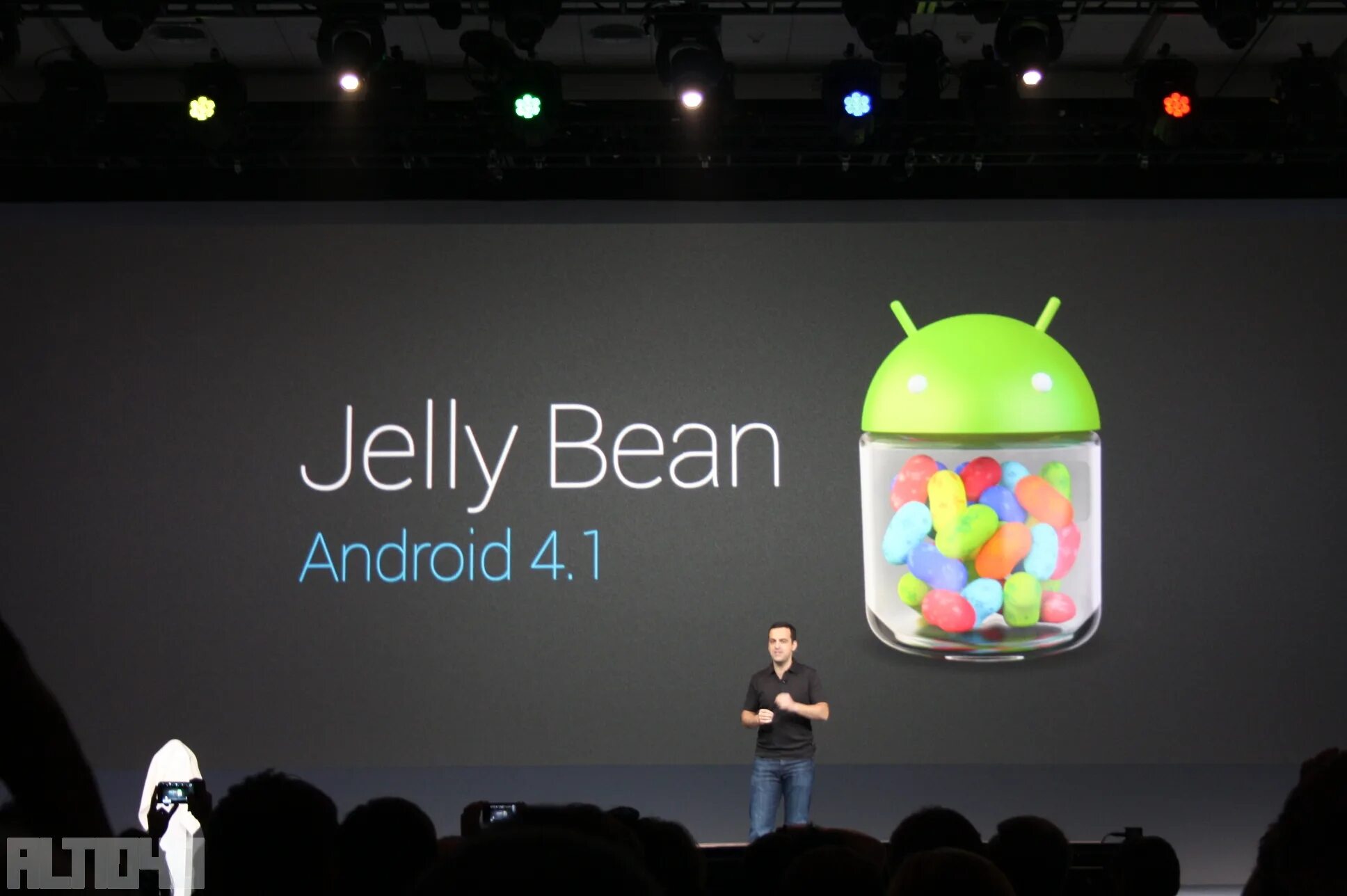 Jelly bean видео. Android 4.1-4.3 Jelly Bean. Андроид Джелли Бин. Android 4.1 Jelly Bean 2012'. Новый андроид.