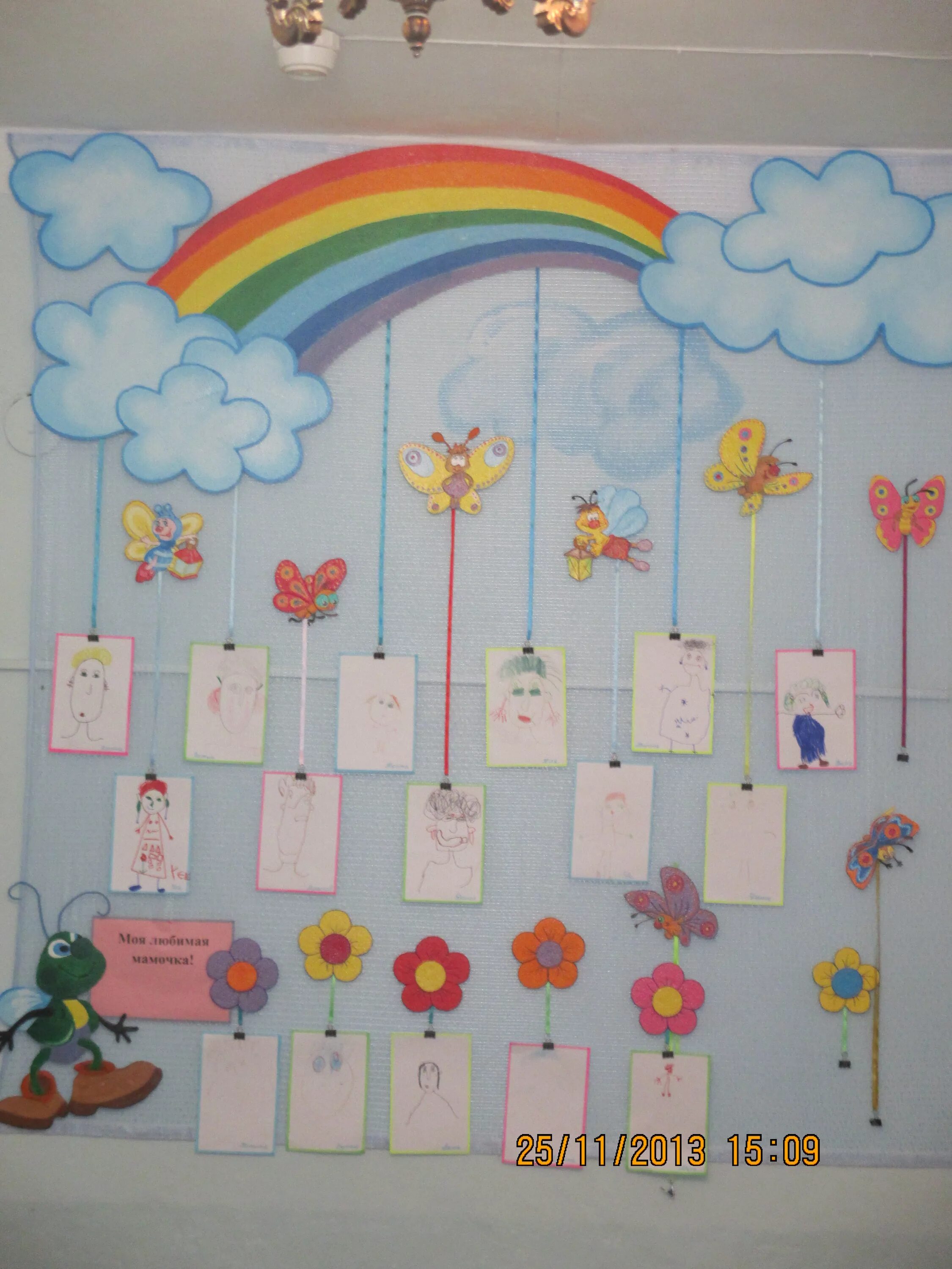 Оформление группы в детском саду своими руками. Украсить раздевалку в детском саду. Идеи оформления группы в детском. Идеи оформления группы в детском. Современное украшение стен в детском саду.