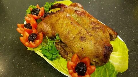 Рецепт утки с яблоками и черносливом