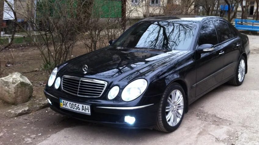 Е класс 2003 года. Е класс 2003 года