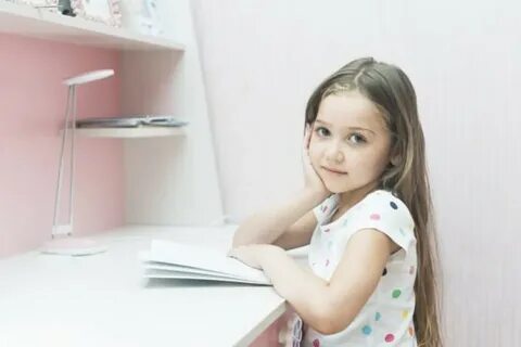 Вошел в юную девочку