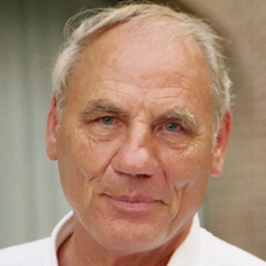 Райк герд хамер. Доктор хаммер. Райк герд хамер. Доктор медицины райк герд хамер. Рике герд хаммер.