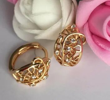 Сережки медицинские золота