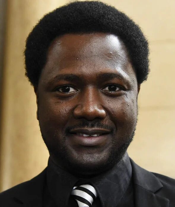 Французский афроамериканец. Негр француз. Афроамериканцы в париже. Негры во франции. Франция афроамериканцы.