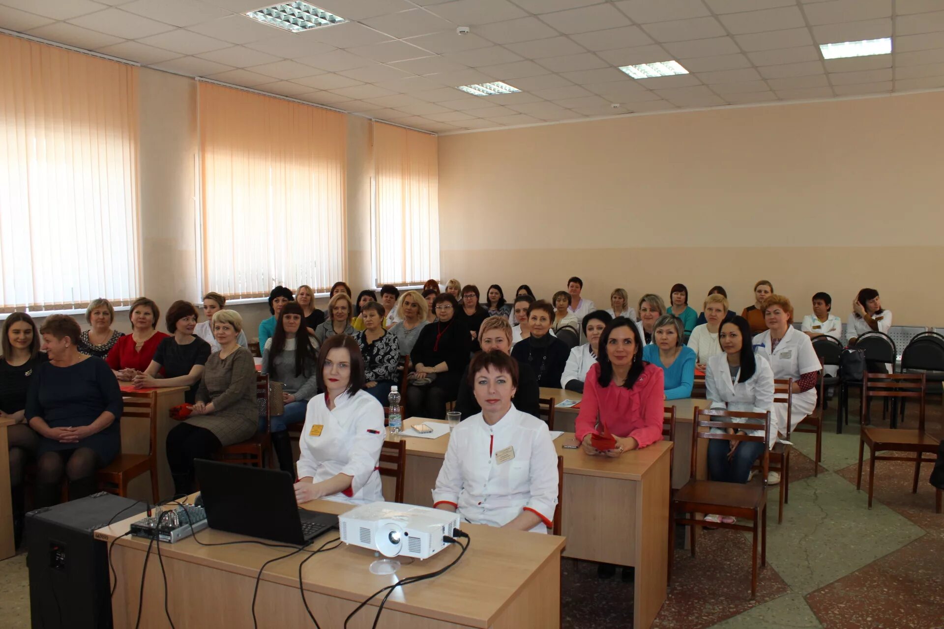 Гбуз оренбургская областная клиническая. ООКПБ 1 Оренбург. Областная психиатрическая больница Оренбург. Оренбургская областная клиническая психиатрическая больница № 1. Психиатрическая больница Оренбург Цвиллинга.