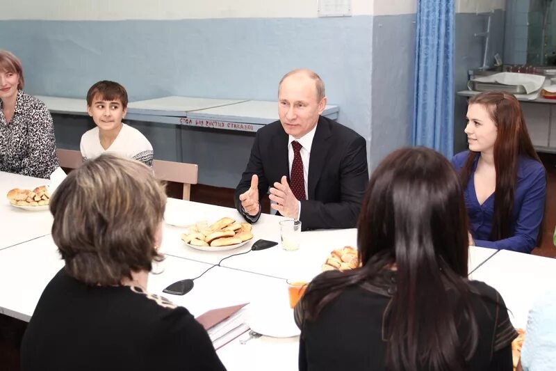 Школа 26 курган. Школа 7 курган. 7 школа курган заозерный. 5 школа заозерный курган. Курганская школа номер 7.