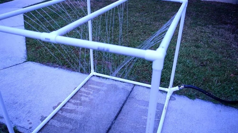 Полипропиленовый каркас. Парник из труб ппр 20мм. Полипропиленовый каркас. Каркас из пвх труб. Навес из пластиковых труб.