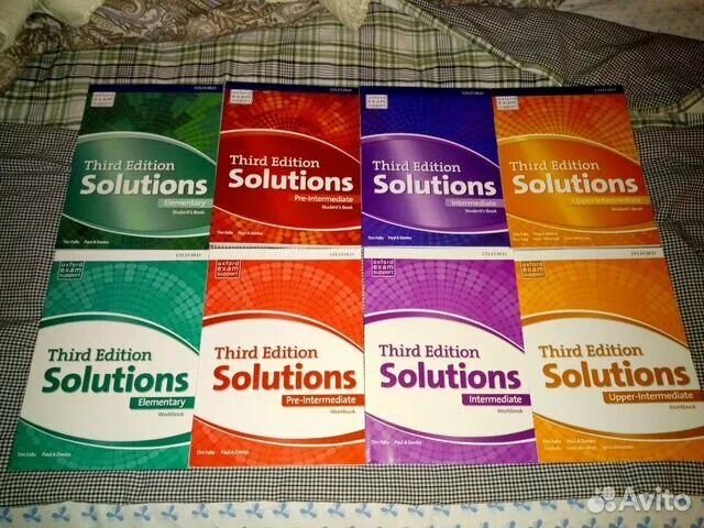 Solutions advanced third. Книга solutions. учебники solutions уровни. solutions все уровни. third edition solutions уровни.