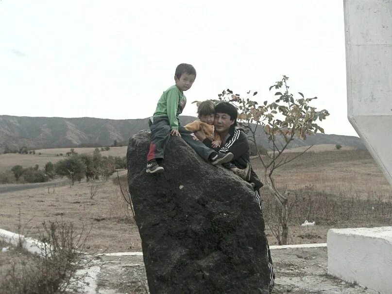 Каныбек толубаев люблю тебя. Асаналы Толубаев. Толубаев Таалайбек Матмусаевич. Болотбек Тиллебаев. Сатыбалдиев Болотбек Топчубаевич.