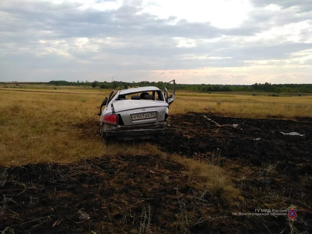 Погода большевик еланского. ДТП В Елани Волгоградской области. Торяное Еланский район Волгоградская область. Авария в Еланском районе Волгоградской области. ДТП Тростянка Волгоградская область.