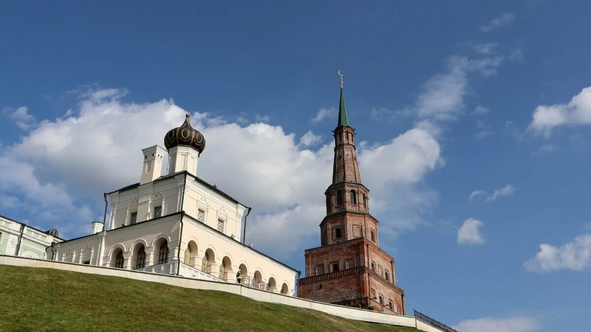 Наклон башни сююмбике. Достопримечательности казани башня сююмбике. Наклон башни сююмбике. Наклон башни сююмбике. Наклон башни сююмбике.