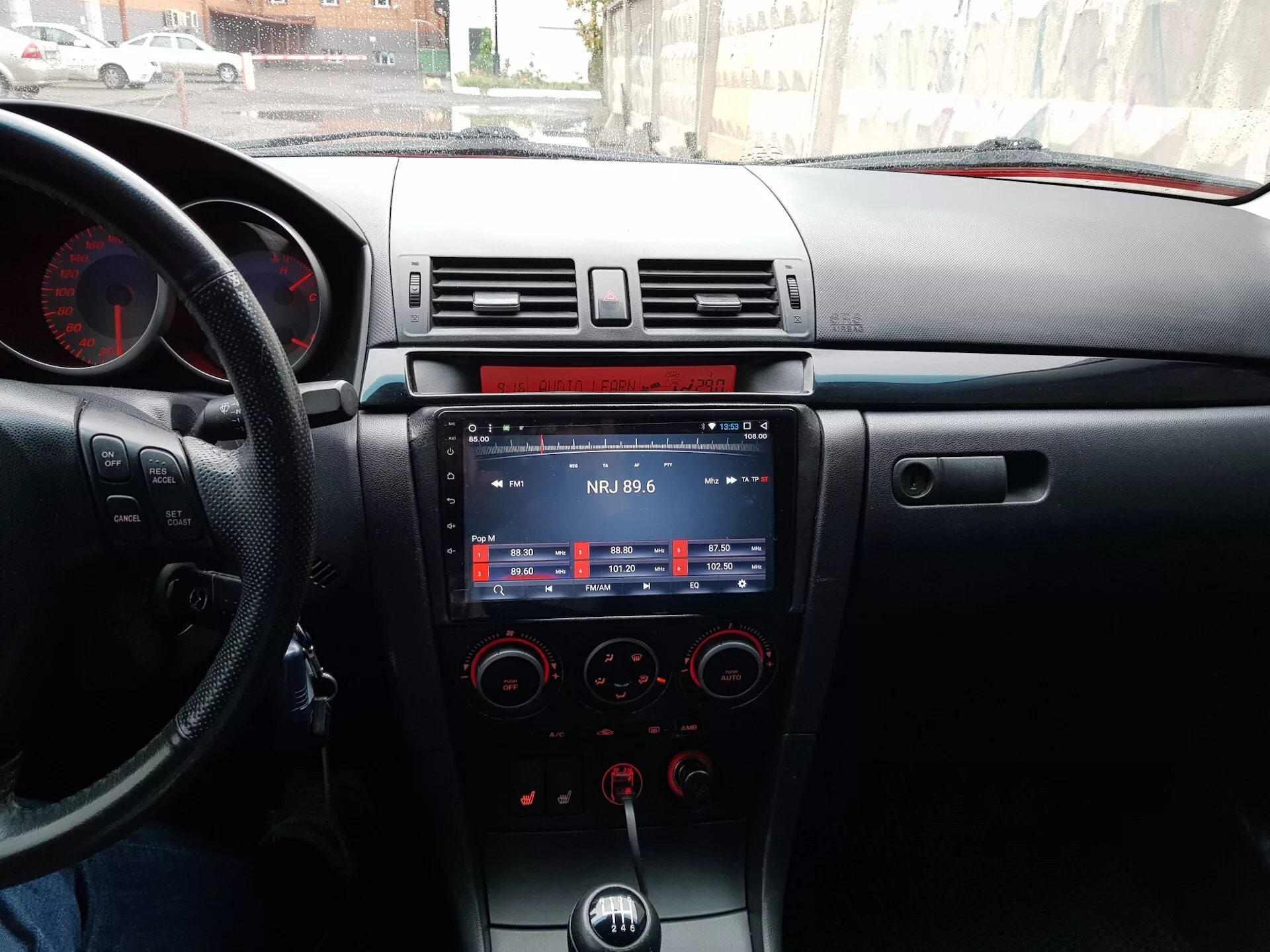 Магнитола на мазду 3 бк андроид. Mazda 3 bk 2 din магнитола. магнитола мазда 3 бк. магнитола с монитором для мазда 3 бк.