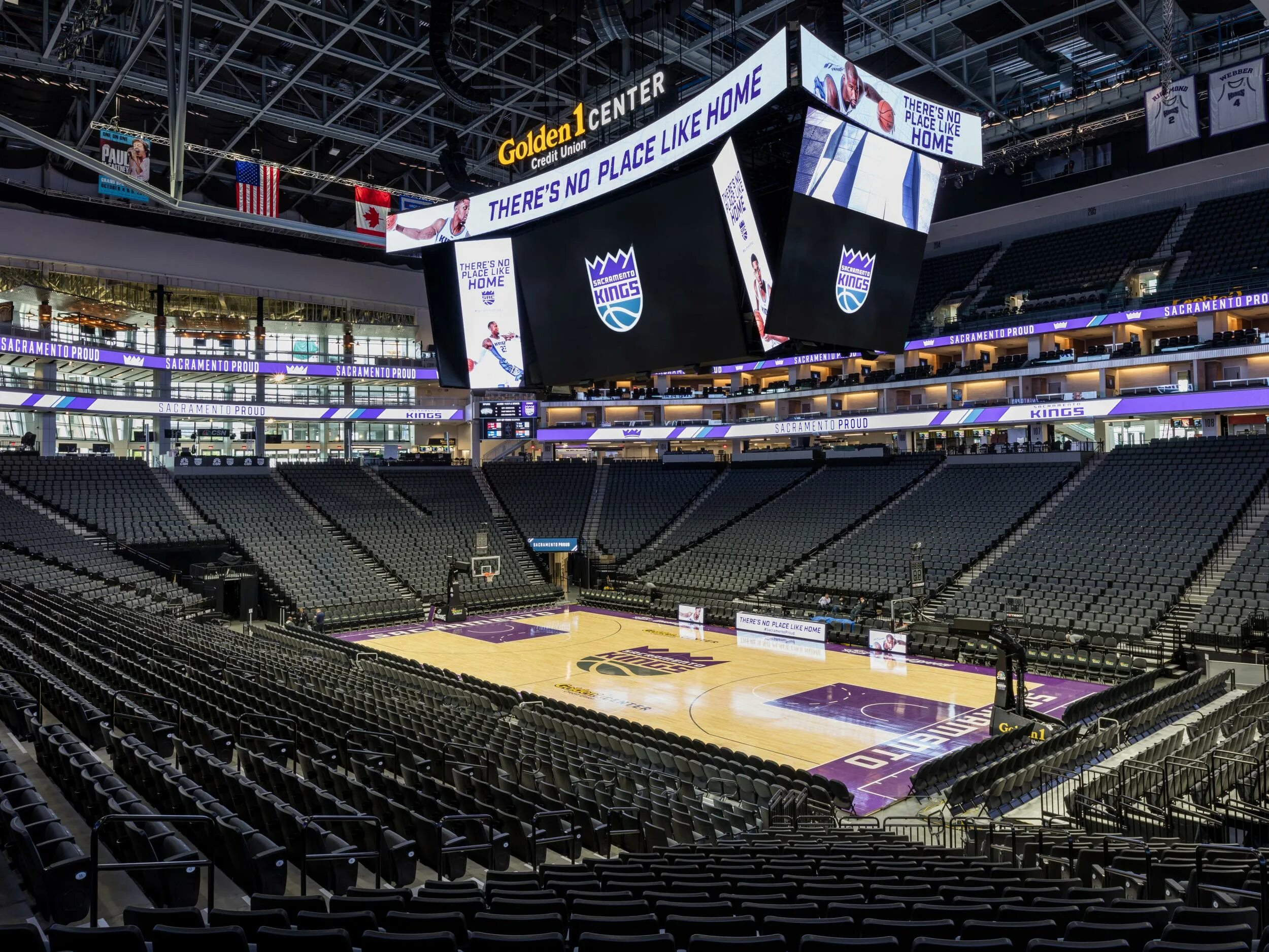 Center h1 301 moved permanently h1 center. Golden 1 Center Sacramento, CA. Голден 1 Арена. Sacramento Kings Arena. Sacramento Golden 1 Center capacity.