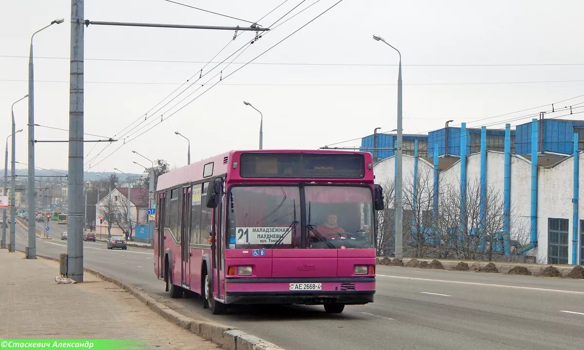 Автобус Гродно. 8 Автобус Гродно. Автобус Гродно расцветка. Корнадь Гродно автобус.