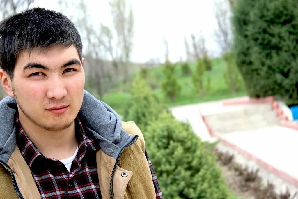 Киргиз знакомства. Бишкек. Бишкек мужчины. Erik Кыргызстан. Парень 29 Бишкек.