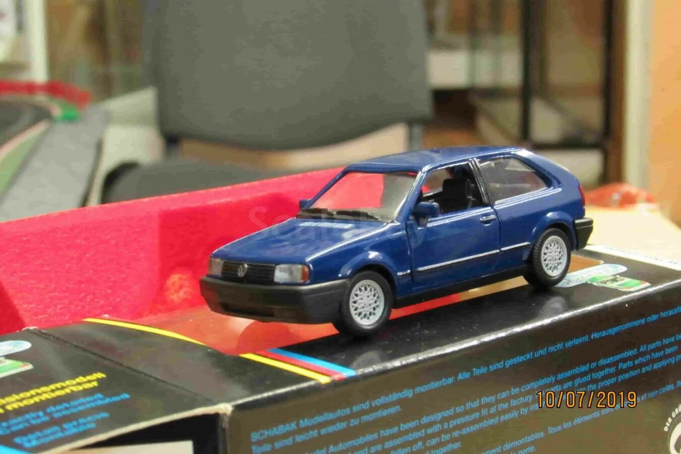 Брюки lime синие. Lime брюки 3201616706-1 синие. Rolls-royce silver shadow paper model. Ваз 2108 с прицепом скиф. Железнодорожные журналы.