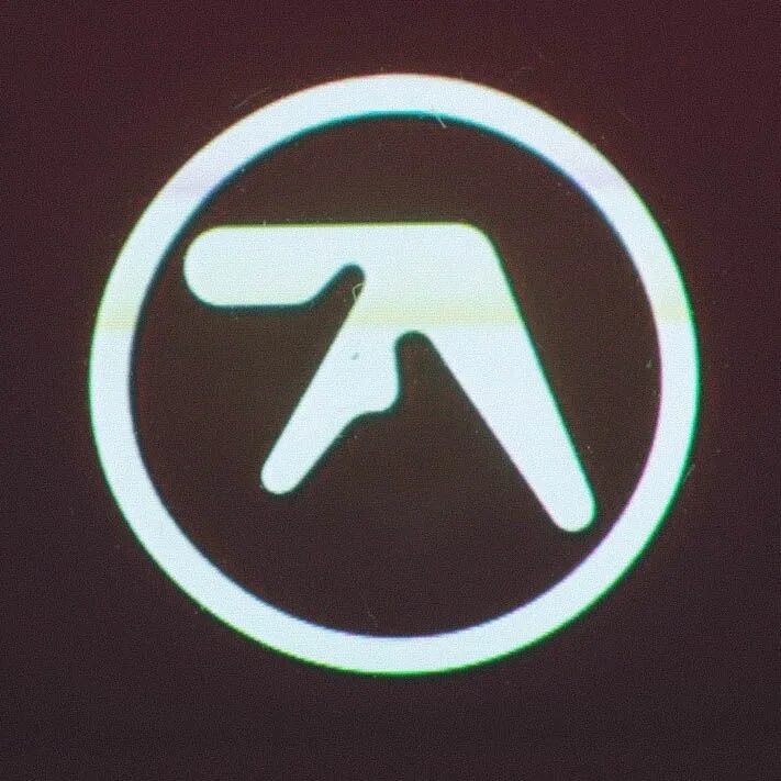 Xtal aphex. Aphex twin. aphex twin 2025. aphex twin aphex twin. aphex twin 1993.