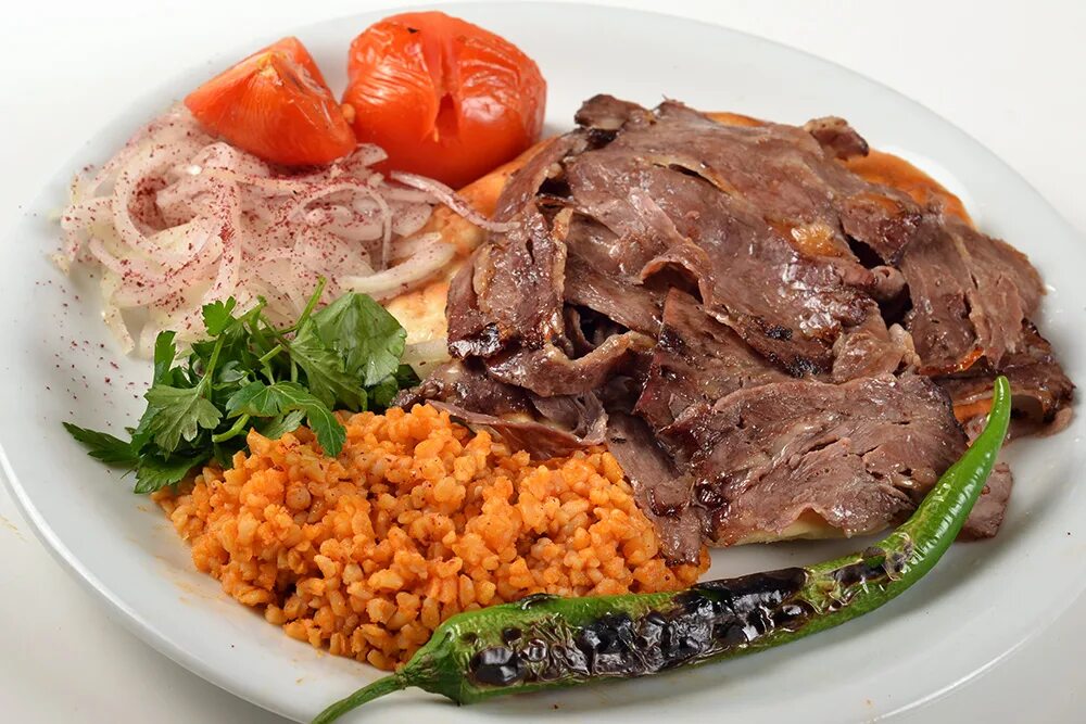 Iskəndər doner. Донер пилав курица. Плов донер. Ет уст. Ет уст.