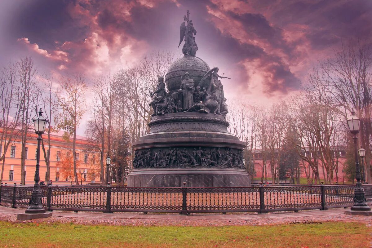 Памятник десятилетие. Михаил осипович микешин тысячелетие россии. микешин памятник тысячелетию россии. памятник тысячелетие россии великий новгород. михаил микешин памятник тысячелетие россии.