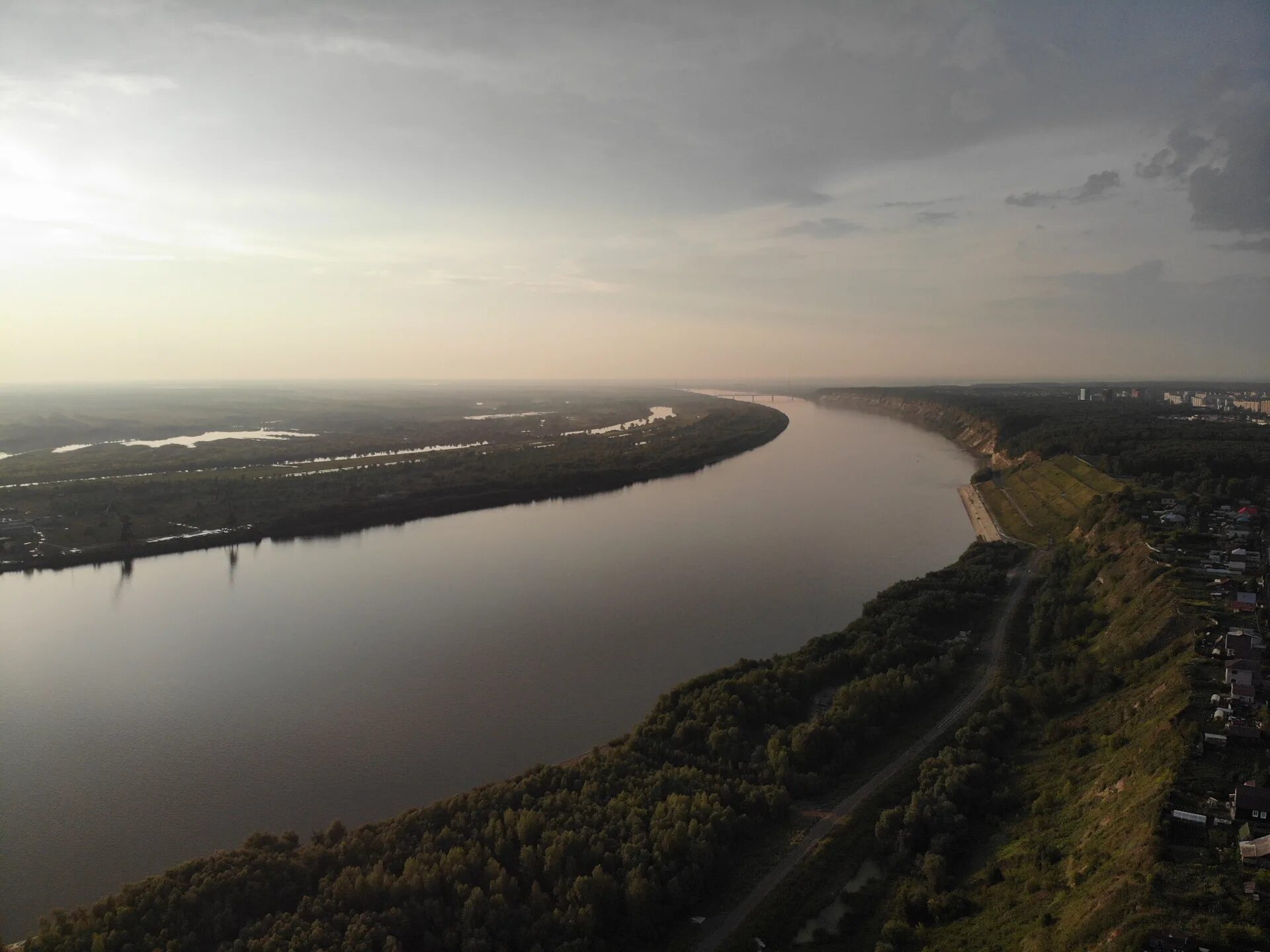 Река Иртыш Тобольск. Река Тобол в городе Тобольске. Река Иртыш Тобольский район. Горноправдинск река Иртыш.