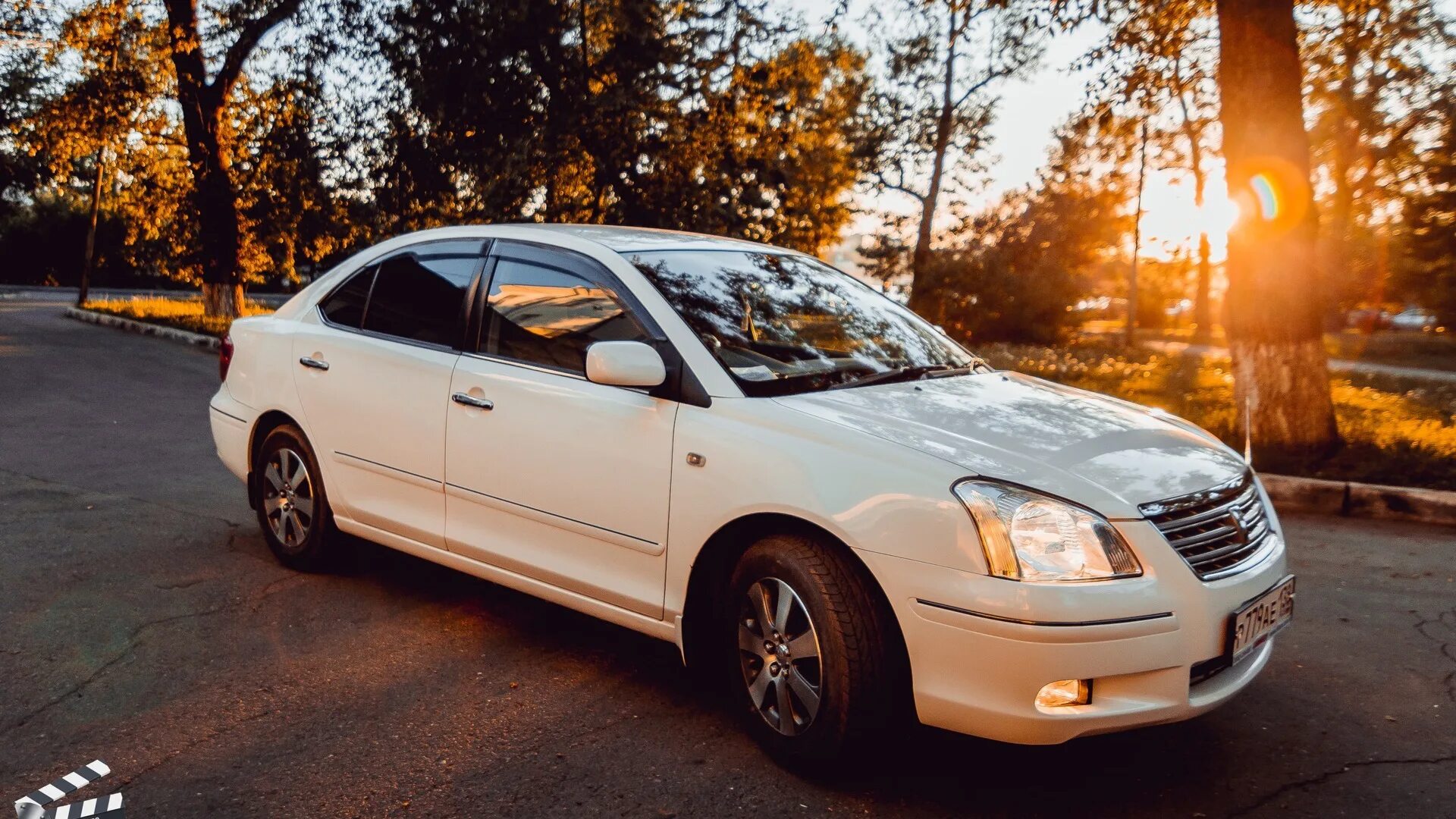 Тойота премио приморский край. Тойота Премио 2005. Toyota Premio t240. Toyota Premio nzt240. Белая Тойота Премио 240.