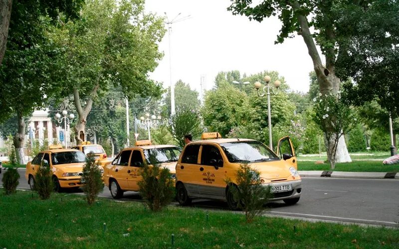 Уз такси ташкент. Ташкентское такси. Такси узбекистан ташкент. Таксопарки ташкента. Таксопарк узбекистан.
