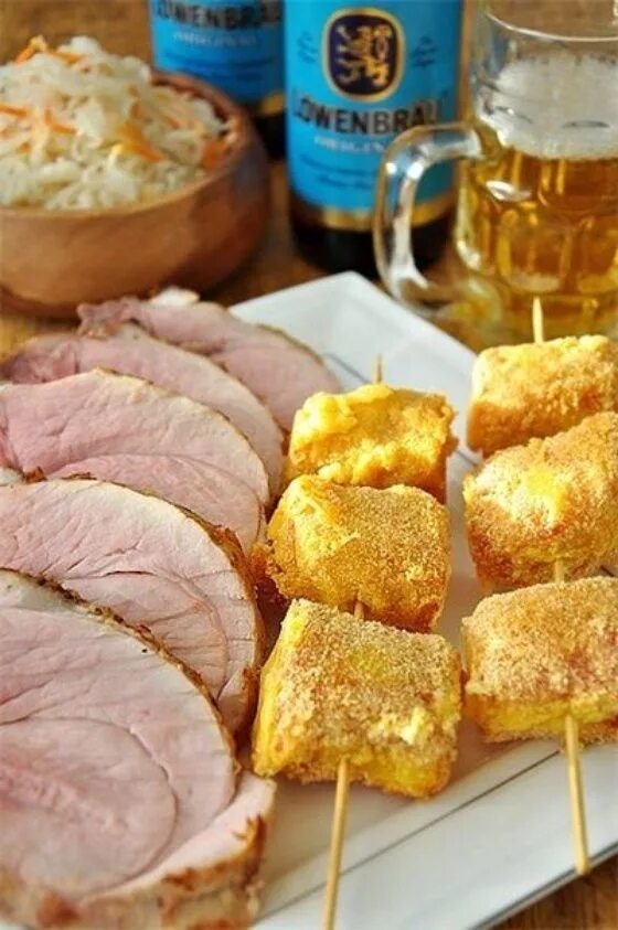 Шашлык из сыра. Сырный шашлык. шашлычки из сыра. сыр шашлык.