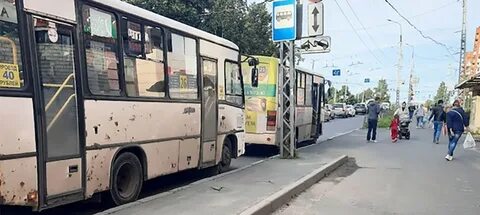Чуть не сломал