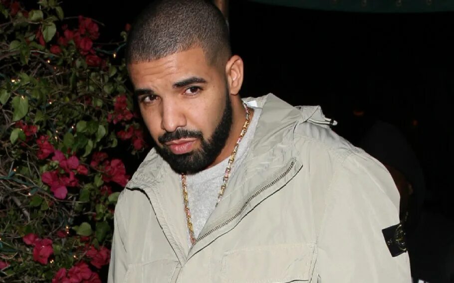 Какой ник у дрейка. Aubrey drake graham. Drake 2023. Дрейк стример 2022. Канадский рэпер дрейк.