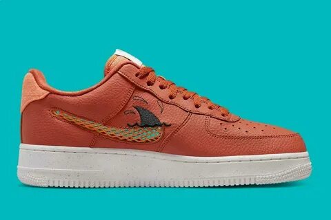 Nike air force orange