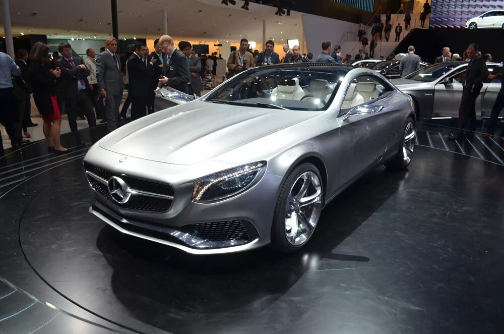 Что лучше купить в 2024 году. Mercedes Benz s Coupe 2022. Мерседес s class Coupe 2022. Mercedes Benz s class Coupe 2022. Mercedes Benz купе 2022.
