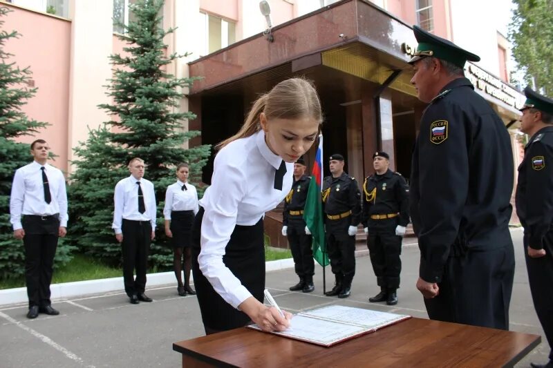 УФССП по Оренбургской области. ФССП на параде. Управление приставами Оренбург. Федеральные приставы оренбургской области