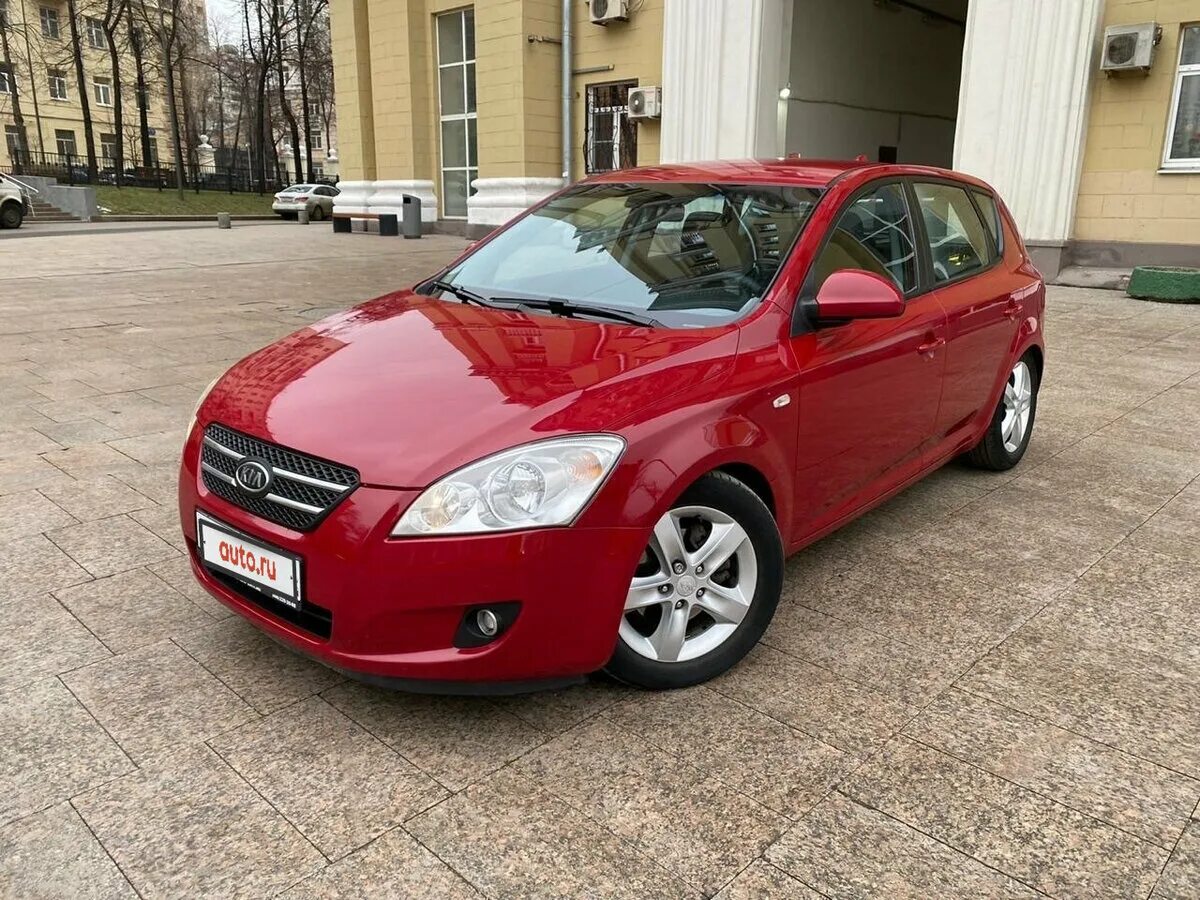 Купить киа сид 2008 года. Киа СИД 2008 красная. Kia Ceed 2008 хэтчбек. СИД 2008 хэтчбек. Киа СИД красный хэтчбек 2008.