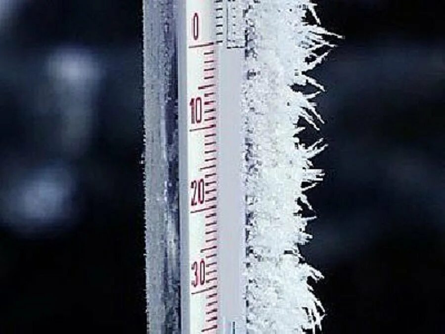 Сильный Мороз термометр. Замерзший термометр. Резкое похолодание. Термометр зимой.