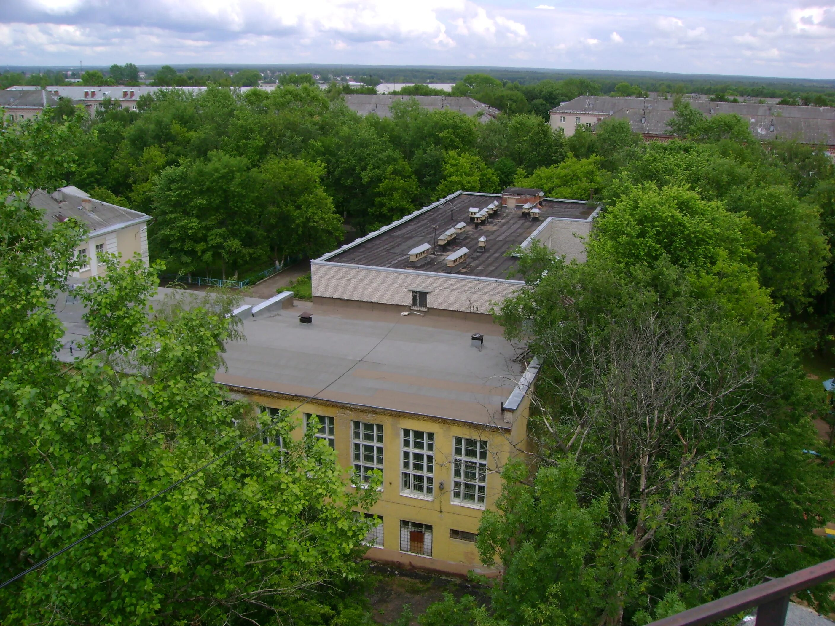 Школа 18 новосибирск. Поселок школьный. Поселок школьный Кемеровская область. Школьное пгт. МОУ СОШ 18 пос. Загорский.