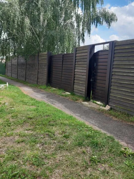 6 альтернатив глухому забору на загородном участке ivd.ru