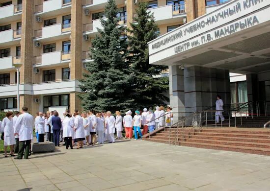 Госпиталь в Сокольниках военный. Госпиталь им. п.в. Мандрыка. Центральный клинический военный госпиталь Мандрыка. Военный госпиталь имени Мандрыка в Москве.