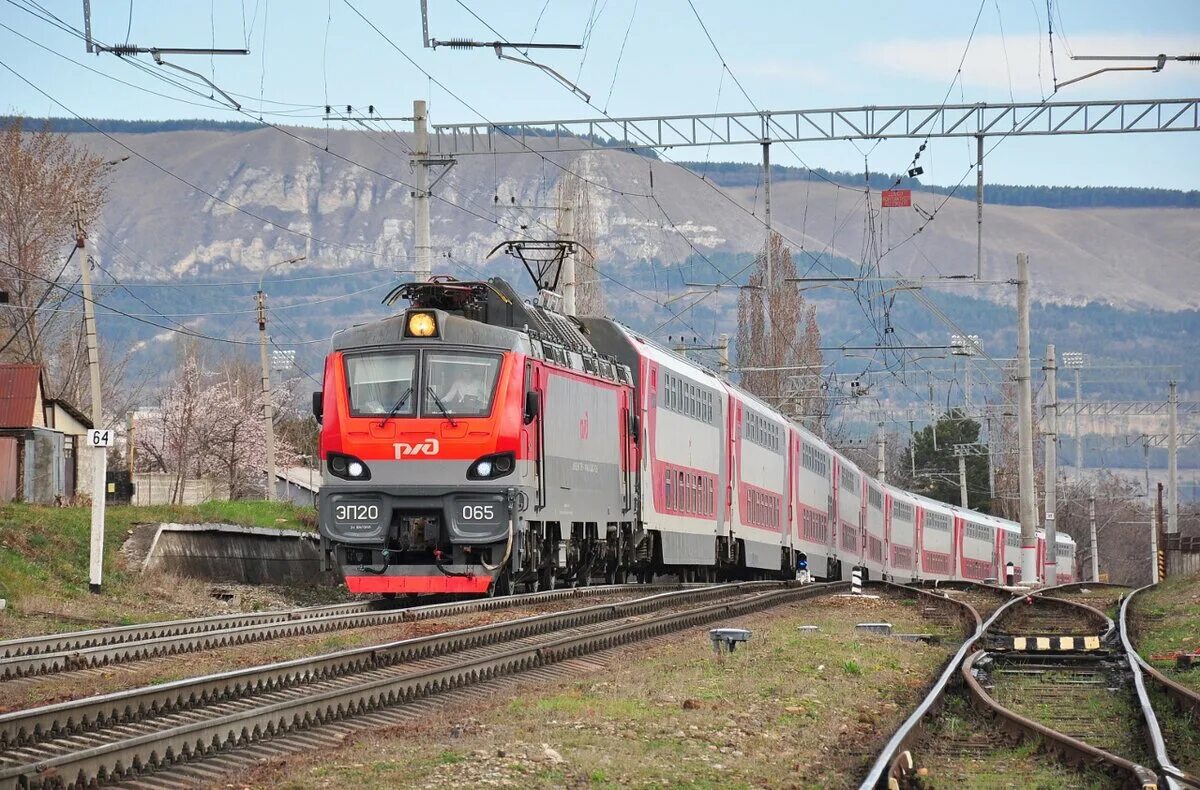 Эп1м-657. Москва минеральные ржд. Станция волгоград 1. Поезд ласточка кисловодск. Москва-кисловодск поезд расписание.