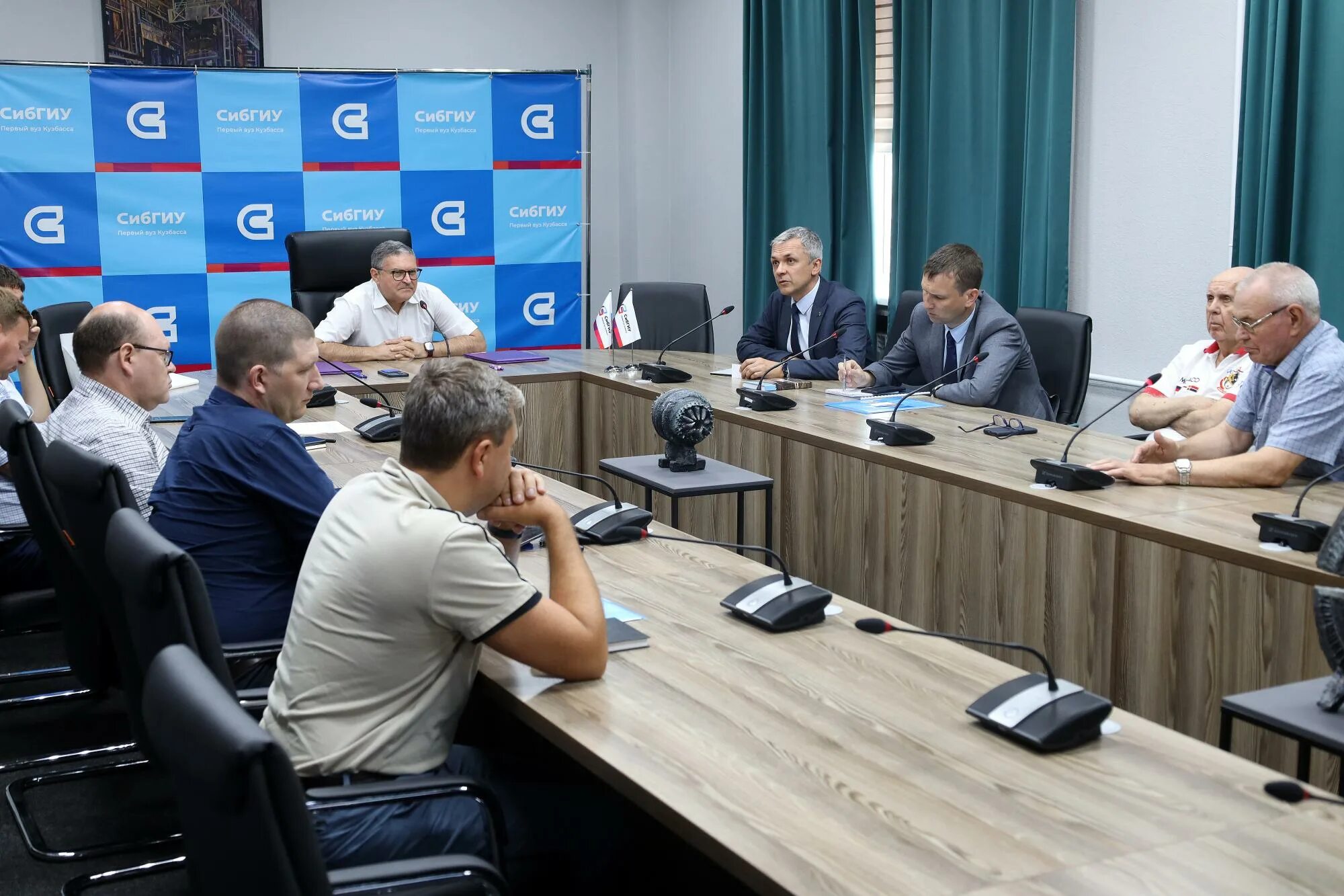 Monitoring sibsiu. Monitoring sibsiu