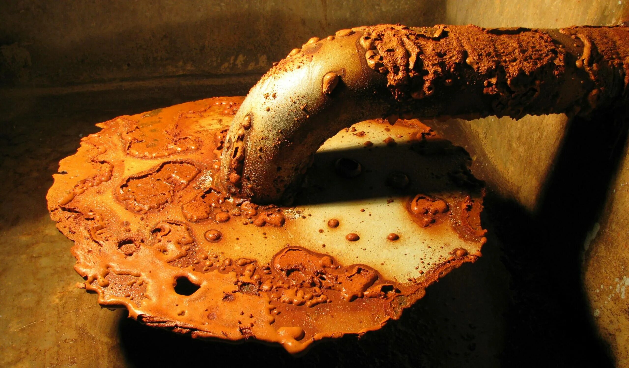 Коррозия металла 1. Ржавое железо. Ржавчина на металлоконструкциях. Коррозия 2012. Биокоррозия биологическая коррозия.