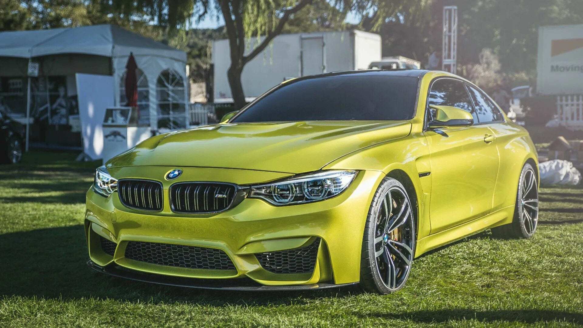 Бмв м4 обои. БМВ м4. BMW m4 Coupe. BMW m4 Coupe 2014. БМВ м4 желтая.