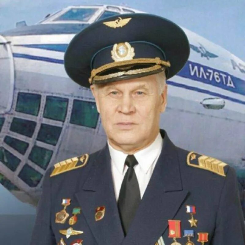 герой россии шарпатов владимир ильич. владимир шарпатов герой россии. шарпатов владимир ильич тюмень. гражданские летчики герои. генерал тимур апакидзе.