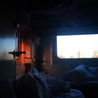 Ночной вагон в поезде