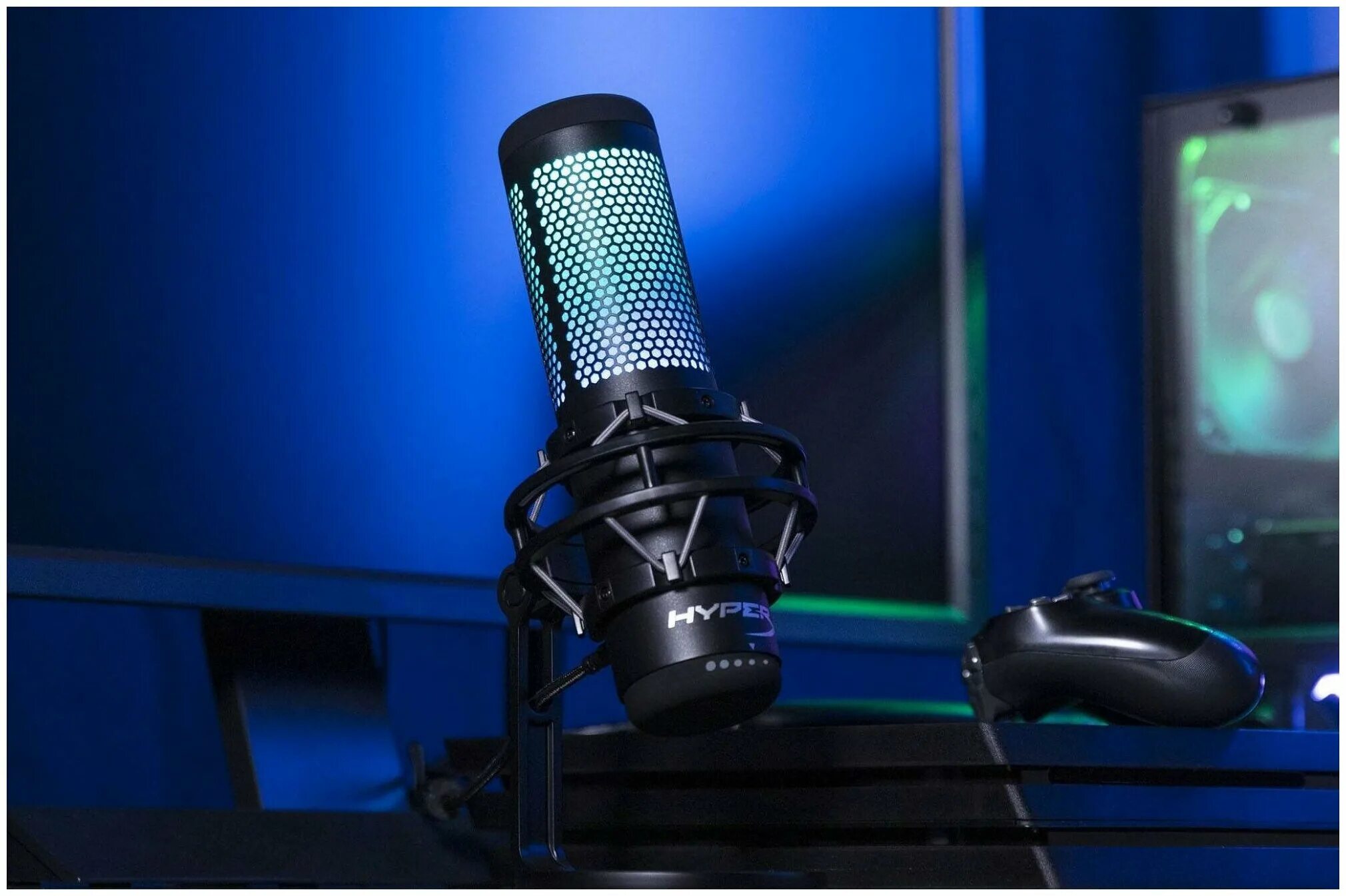 Белый микрофон hyperx. Микрофон хайпер икс клауд. Hyperx микрофон quadcast 2. Микрофон hyper x quad cast. Микрофон хайпер икс соло каст.