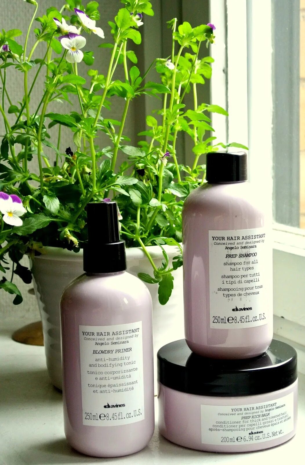 Davines primer. Спрей давинес. давинес праймер для волос. davines для укладки. davines для блеска волос.