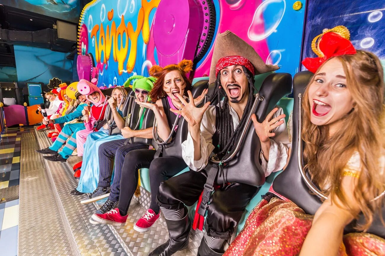 Интересные развлекательные места для всей семьи. Квестория секретная вечеринка. Где можно отпраздновать день рождения ребенка. Отпраздновать день рождения в москве. Фильм про девичник русский.