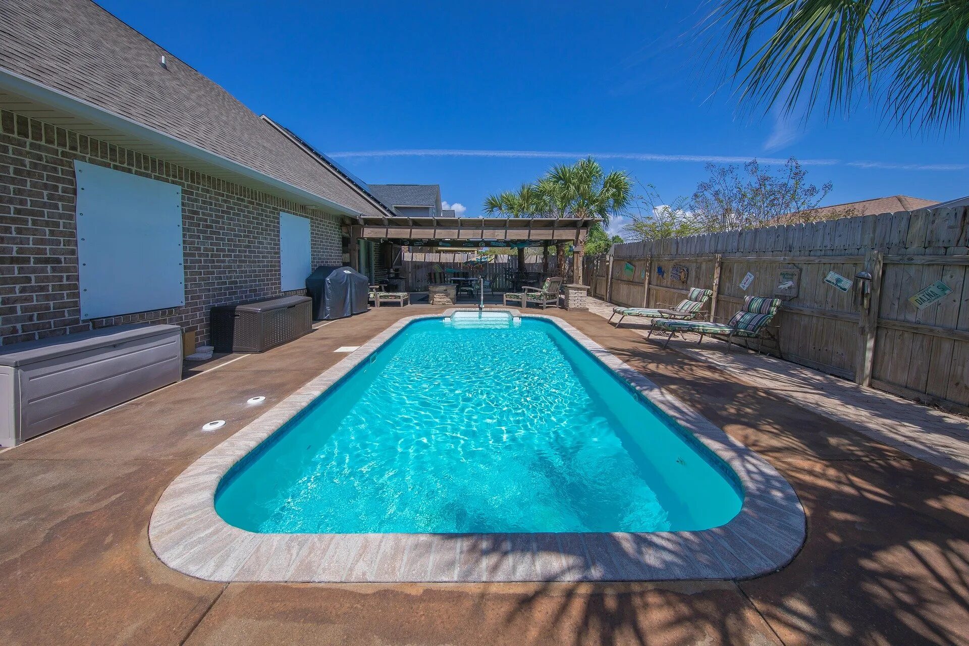 Pool keys. San juan бассейны. Бассейны luxe pools toba. Вилла в тропиках. Pool keys.