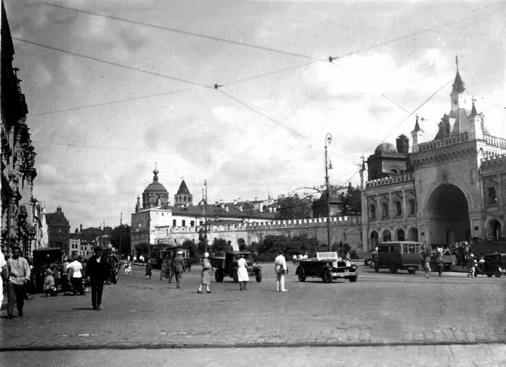 Площадь варварские ворота в москве. Старая москва что это. Зарядье москва 19 век. Москва довоенная в фотографиях. Третьяковский проезд москва.