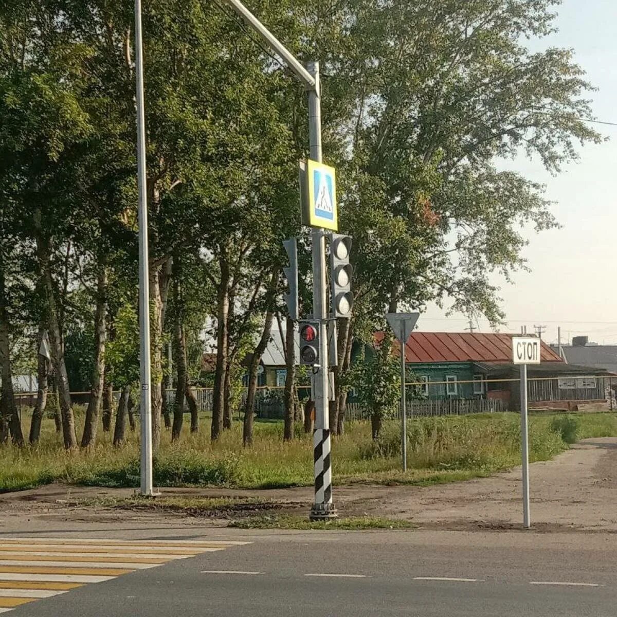 Дорога ульяновск буинск. Лаишевка Ульяновск. Светофор Буинск. Трасса Ульяновск Буинск. Ульяновск светофор пешеходный.